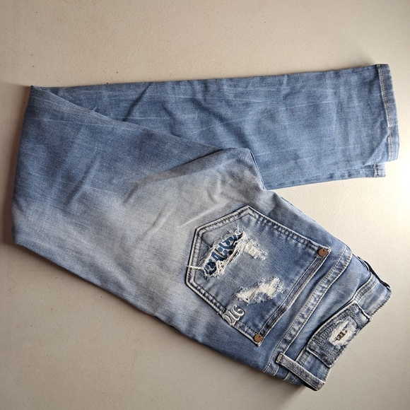 Miss Me Sigature Skinny Ankle Cropped Jeans with Subtle Fading Size 25 - Picture 3 of 13